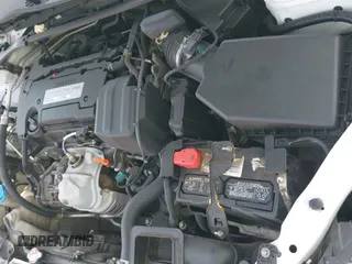 ✅ 2015 Honda Accord Sport • VIN: 1HGCR2F5XFA166404 • Lot: 42447152. Wystawiony na IAAI z przebiegiem 116 727 mil. Bezpłatny archiwum sprzedaży aukcyjnych z USA i szczegółowy raport historii pojazdu na DreamBid. Zdjęcie 20.