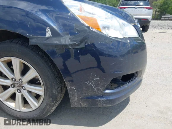 ✅ 2012 Subaru Legacy 2.5i • VIN: 4S3BMAA61C1033058 • Лот: 42389156. Опубліковано раніше на IAAI з пробігом 232 702 миль. Безкоштовний доступ до архіву аукціонних продажів зі США та докладний звіт про історію автомобіля на DreamBid. Зображення 6.