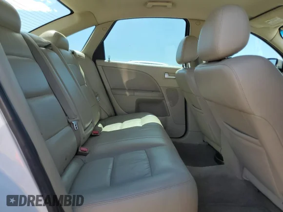 ✅ 2006 Ford Five Hundred SEL • VIN: 1FAFP24176G118363 • Лот: 69146354. Опубликован ранее на Copart с пробегом 165 570 миль. Бесплатный доступ к архиву аукционных продаж из США и подробный отчёт об истории автомобиля на DreamBid. Изображение 10.