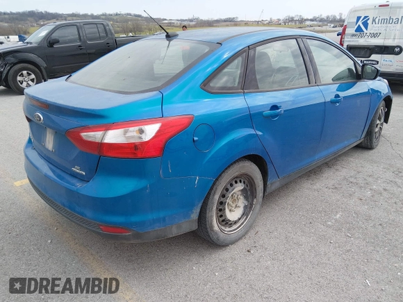 ✅ 2012 Ford Focus SE • VIN: 1FAHP3F20CL457974 • Лот: 44696259. Опубликован ранее на IAAI с пробегом 198 445 миль. Бесплатный доступ к архиву аукционных продаж из США и подробный отчёт об истории автомобиля на DreamBid. Изображение 4.