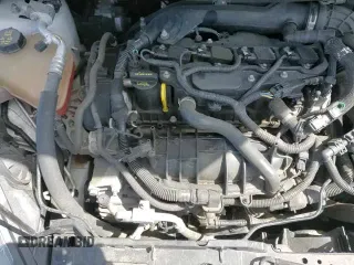 ✅ 2017 Ford Fiesta ST • VIN: 3FADP4GX4HM156239 • Lot: 61995315. Wystawiony na Copart z przebiegiem 87 455 mil. Bezpłatny archiwum sprzedaży aukcyjnych z USA i szczegółowy raport historii pojazdu na DreamBid. Zdjęcie 13.