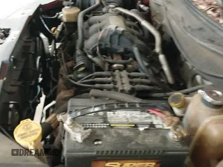 ✅ 2008 Chrysler Pacifica LX • VIN: 2A8GM48L68R152173 • Лот: 42594092. Опубликован ранее на IAAI с пробегом 173 564 миль. Бесплатный доступ к архиву аукционных продаж из США и подробный отчёт об истории автомобиля на DreamBid. Изображение 13.