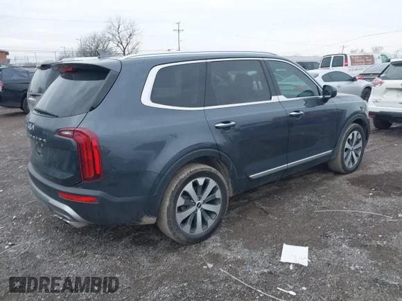 ✅ 2022 Kia Telluride S • VIN: 5XYP64HC5NG206113 • Lot: 44323477. Wystawiony na IAAI z przebiegiem 62 129 mil. Bezpłatny archiwum sprzedaży aukcyjnych z USA i szczegółowy raport historii pojazdu na DreamBid. Zdjęcie 4.
