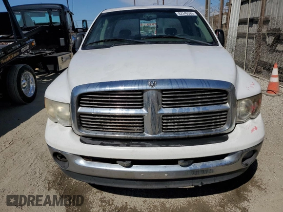 ✅ 2005 Dodge 1500 ST • VIN: 1D7HA18N45S174189 • Lot: 82349395. Wystawiony na Copart z przebiegiem 224 579 mil. Bezpłatny archiwum sprzedaży aukcyjnych z USA i szczegółowy raport historii pojazdu na DreamBid. Zdjęcie 5.