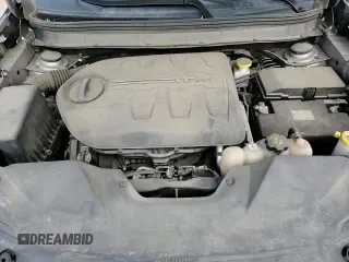 ✅ 2019 Jeep Cherokee Latitude • VIN: 1C4PJMCXXKD155579 • Lot: 81691545. Wystawiony na Copart z przebiegiem 65 186 mil. Bezpłatny archiwum sprzedaży aukcyjnych z USA i szczegółowy raport historii pojazdu na DreamBid. Zdjęcie 14.