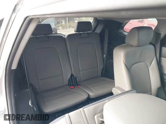 ✅ 2016 Hyundai Santa Fe Limited • VIN: KM8SRDHF2GU132156 • Lot: 43386975. Wystawiony na IAAI z przebiegiem 143 464 mil. Bezpłatny archiwum sprzedaży aukcyjnych z USA i szczegółowy raport historii pojazdu na DreamBid. Zdjęcie 8.