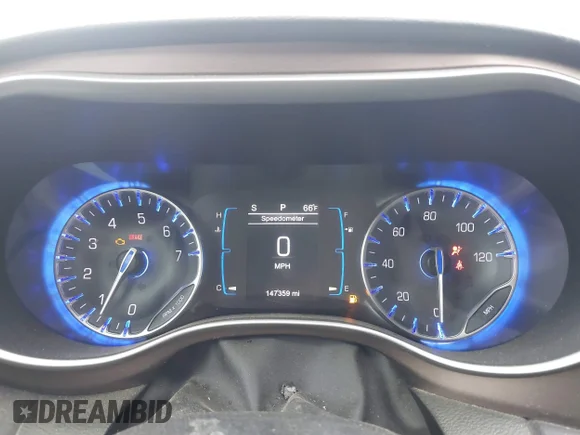 ✅ 2017 Chrysler Pacifica Touring • VIN: 2C4RC1DG4HR621254 • Лот: 45182996. Опубликован ранее на IAAI с пробегом 147 359 миль. Бесплатный доступ к архиву аукционных продаж из США и подробный отчёт об истории автомобиля на DreamBid. Изображение 7.