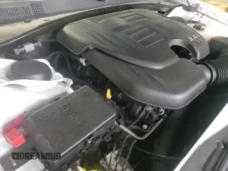 ✅ 2023 Chrysler 300 Touring L • VIN: 2C3CCASG6PH561267 • Lot: 94364255. Wystawiony na Copart z przebiegiem 38 725 mil. Bezpłatny archiwum sprzedaży aukcyjnych z USA i szczegółowy raport historii pojazdu na DreamBid. Zdjęcie 13.