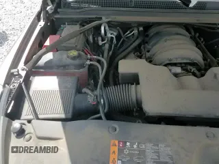 ✅ 2019 GMC Yukon XL Denali • VIN: 1GKS2HKJ8KR208380 • Лот: 69872435. Опубликован ранее на Copart с пробегом 91 913 миль. Бесплатный доступ к архиву аукционных продаж из США и подробный отчёт об истории автомобиля на DreamBid. Изображение 14.