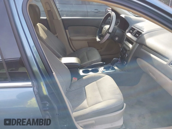 ✅ 2012 Ford Fusion SE • VIN: 3FAHP0HA0CR419973 • Lot: 44076881. Wystawiony na IAAI z przebiegiem 238 260 mil. Bezpłatny archiwum sprzedaży aukcyjnych z USA i szczegółowy raport historii pojazdu na DreamBid. Zdjęcie 5.