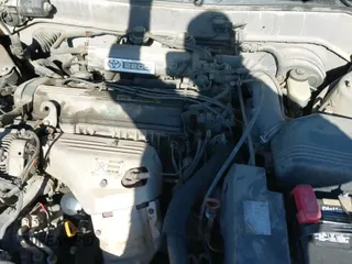 ✅ 1994 Toyota Camry LE • VIN: 4T1SK12E1RU426945 • Лот: 43578295. Опубликован ранее на IAAI с пробегом 159 325 миль. Бесплатный доступ к архиву аукционных продаж из США и подробный отчёт об истории автомобиля на DreamBid. Изображение 15.