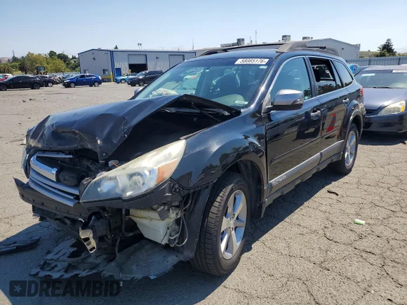 ✅ 2013 Subaru Outback Limited • VIN: 4S4BRBSC3D3220721 • Лот: 58085176. Опубликован ранее на Copart с пробегом 159 830 миль. Бесплатный доступ к архиву аукционных продаж из США и подробный отчёт об истории автомобиля на DreamBid. Изображение 1.
