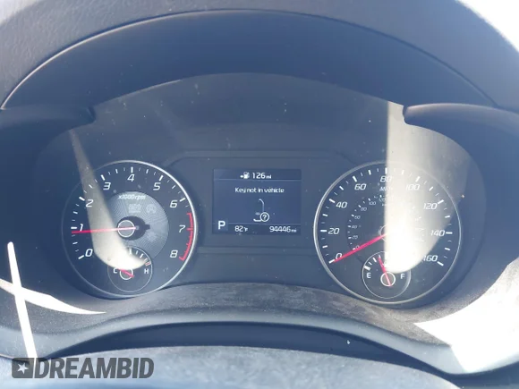✅ 2019 Kia Stinger • VIN: KNAE15LA9K6066581 • Lot: 45554356. Wystawiony na IAAI z przebiegiem 94 446 mil. Bezpłatny archiwum sprzedaży aukcyjnych z USA i szczegółowy raport historii pojazdu na DreamBid. Zdjęcie 7.