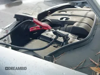 ✅ 2010 Volkswagen Jetta S • VIN: 3VWJZ7AJ8AM077818 • Lot: 43772116. Wystawiony na IAAI z przebiegiem 207 927 mil. Bezpłatny archiwum sprzedaży aukcyjnych z USA i szczegółowy raport historii pojazdu na DreamBid. Zdjęcie 12.