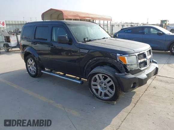 ✅ 2010 Dodge Nitro SE • VIN: 1D4PT2GKXAW126196 • Лот: 44451170. Опубликован ранее на IAAI с пробегом 215 701 миль. Бесплатный доступ к архиву аукционных продаж из США и подробный отчёт об истории автомобиля на DreamBid. Изображение 1.