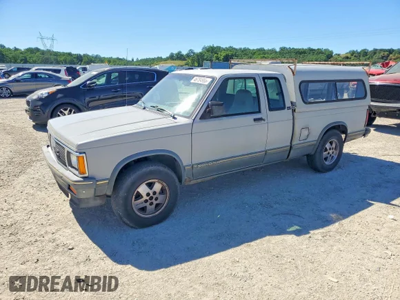 ✅ 1993 GMC Sonoma • VIN: 1GTCT19Z3P8516621 • Lot: 46784986. Wystawiony na Copart z przebiegiem 118 623 mil. Bezpłatny archiwum sprzedaży aukcyjnych z USA i szczegółowy raport historii pojazdu na DreamBid. Zdjęcie 1.