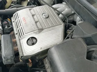 ✅ 2000 Lexus RX 300 • VIN: JT6GF10U2Y0067563 • Лот: 42623644. Опубликован ранее на IAAI с пробегом 518 945 миль. Бесплатный доступ к архиву аукционных продаж из США и подробный отчёт об истории автомобиля на DreamBid. Изображение 19.