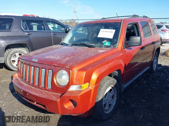 ✅ 2008 Jeep Patriot Sport • VIN: 1J8FT28068D553265 • Lot: 41303150. Wystawiony na IAAI z przebiegiem 189 556 mil. Bezpłatny archiwum sprzedaży aukcyjnych z USA i szczegółowy raport historii pojazdu na DreamBid. Zdjęcie 2.