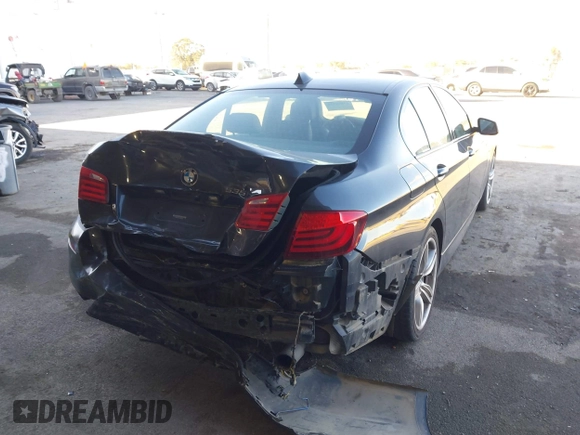 ✅ 2013 BMW 5 Series 535i • VIN: WBAFR7C5XDC822631 • Lot: 44384936. Wystawiony na IAAI z przebiegiem 115 233 mil. Bezpłatny archiwum sprzedaży aukcyjnych z USA i szczegółowy raport historii pojazdu na DreamBid. Zdjęcie 4.