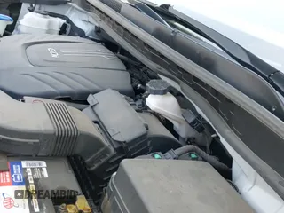 ✅ 2016 Kia Sedona SX • VIN: KNDMC5C19G6171489 • Lot: 42744610. Wystawiony na IAAI z przebiegiem 38 930 mil. Bezpłatny archiwum sprzedaży aukcyjnych z USA i szczegółowy raport historii pojazdu na DreamBid. Zdjęcie 19.