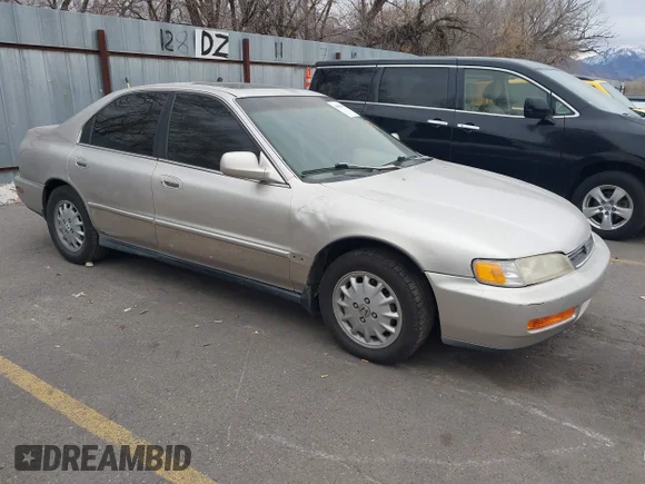 ✅ 1997 Honda Accord EX • VIN: 1HGCD5550VA120998 • Lot: 44000678. Listed on IAAI with 144,947 mi. Free auction sales archive from the USA and detailed vehicle history report at DreamBid. Image 1.