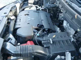 2016 Mitsubishi Outlander SE с VIN JA4AP3AW3GZ034485, выставлен на аукционе IAAI как лот 38412795 с пробегом 133 009 миль миль и . История ставок и продаж доступна на DreamBid. Изображение 12.