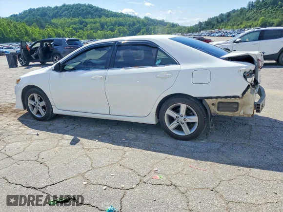 ✅ 2013 Toyota Camry SE • VIN: 4T1BF1FK7DU669107 • Lot: 56391866. Wystawiony na Copart z przebiegiem 188 370 mil. Bezpłatny archiwum sprzedaży aukcyjnych z USA i szczegółowy raport historii pojazdu na DreamBid. Zdjęcie 2.