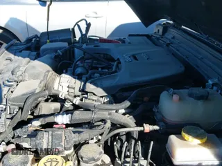 ✅ 2020 Jeep Wrangler Unlimited Sahara • VIN: 1C4HJXEGXLW330566 • Lot: 43505251. Listed on IAAI with 93,548 mi. Free auction sales archive from the USA and detailed vehicle history report at DreamBid. Image 19.