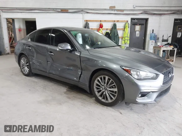 ✅ 2022 Infiniti Q50 Luxe • VIN: JN1EV7BR6NM342261 • Лот: 44707680. Опубликован ранее на IAAI с пробегом 37 072 миль. Бесплатный доступ к архиву аукционных продаж из США и подробный отчёт об истории автомобиля на DreamBid. Изображение 1.