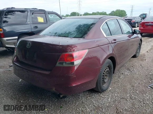 ✅ 2008 Honda Accord LX • VIN: 1HGCP26368A067456 • Lot: 45193202. Wystawiony na IAAI z przebiegiem 199 048 mil. Bezpłatny archiwum sprzedaży aukcyjnych z USA i szczegółowy raport historii pojazdu na DreamBid. Zdjęcie 4.