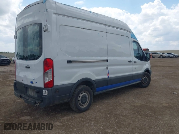 ✅ 2017 Ford Transit • VIN: 1FTYR2XG4HKB46781 • Lot: 42731791. Wystawiony na IAAI z przebiegiem 194 657 mil. Bezpłatny archiwum sprzedaży aukcyjnych z USA i szczegółowy raport historii pojazdu na DreamBid. Zdjęcie 4.