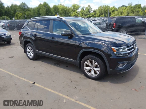 ✅ 2018 Volkswagen Atlas SEL • VIN: 1V2MR2CA6JC540670 • Лот: 45347015. Опубликован ранее на IAAI с пробегом 215 544 миль. Бесплатный доступ к архиву аукционных продаж из США и подробный отчёт об истории автомобиля на DreamBid. Изображение 1.