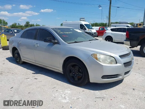 ✅ 2012 Chevrolet Malibu 1FL • VIN: 1G1ZA5E09CF357357 • Лот: 41810064. Опубліковано раніше на IAAI з пробігом 295 346 миль. Безкоштовний доступ до архіву аукціонних продажів зі США та докладний звіт про історію автомобіля на DreamBid. Зображення 1.