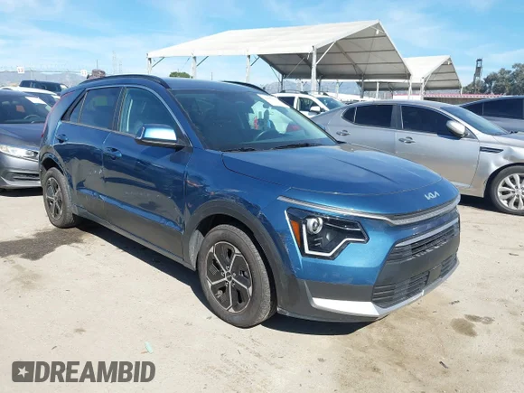 ✅ 2024 Kia Niro EX • VIN: KNDCR3LE1R5197093 • Lot: 44468088. Listed on IAAI with 62,984 mi. Free auction sales archive from the USA and detailed vehicle history report at DreamBid. Image 1.