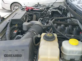 ✅ 2014 Ford F-150 XL • VIN: 1FTFX1EF5EFA91747 • Lot: 42517129. Wystawiony na IAAI z przebiegiem 157 870 mil. Bezpłatny archiwum sprzedaży aukcyjnych z USA i szczegółowy raport historii pojazdu na DreamBid. Zdjęcie 19.