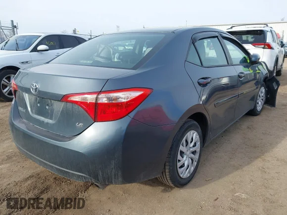 ✅ 2018 Toyota Corolla SE • VIN: 5YFBURHE2JP775490 • Lot: 44455135. Wystawiony na IAAI z przebiegiem 75 781 mil. Bezpłatny archiwum sprzedaży aukcyjnych z USA i szczegółowy raport historii pojazdu na DreamBid. Zdjęcie 4.