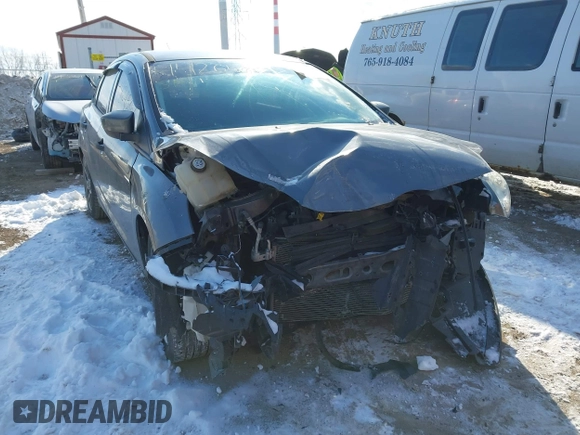 ✅ 2013 Ford Focus S • VIN: 1FADP3E28DL144060 • Lot: 44265867. Wystawiony na IAAI z przebiegiem 168 419 mil. Bezpłatny archiwum sprzedaży aukcyjnych z USA i szczegółowy raport historii pojazdu na DreamBid. Zdjęcie 6.
