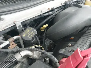 ✅ 2012 Ford Econoline Cargo Super Duty Commercial • VIN: 1FTSS3EL3CDA79510 • Lot: 41515380. Wystawiony na IAAI z przebiegiem 217 109 mil. Bezpłatny archiwum sprzedaży aukcyjnych z USA i szczegółowy raport historii pojazdu na DreamBid. Zdjęcie 19.