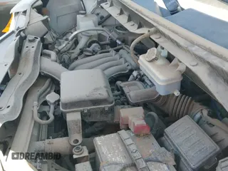 ✅ 2017 Nissan NV200 S • VIN: 3N6CM0KN0HK704937 • Lot: 42449167. Wystawiony na IAAI z przebiegiem 107 019 mil. Bezpłatny archiwum sprzedaży aukcyjnych z USA i szczegółowy raport historii pojazdu na DreamBid. Zdjęcie 19.