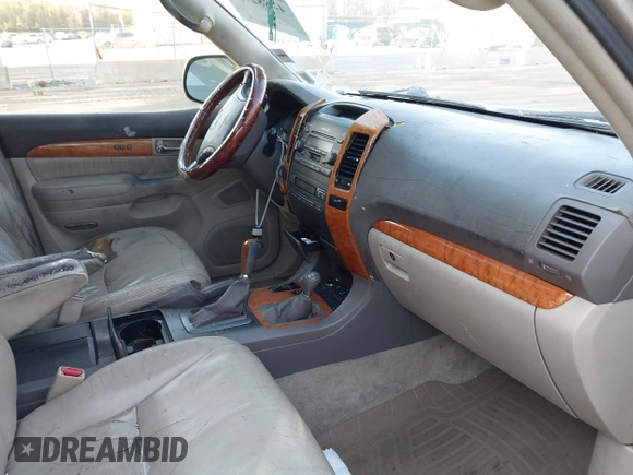 ✅ 2003 Lexus GX 470 • VIN: JTJBT20X530011716 • Lot: 44882757. Wystawiony na IAAI z przebiegiem 235 002 mil. Bezpłatny archiwum sprzedaży aukcyjnych z USA i szczegółowy raport historii pojazdu na DreamBid. Zdjęcie 5.