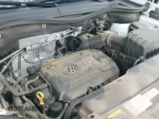 ✅ 2020 Volkswagen Atlas SE • VIN: 1V23C2CA1LC201332 • Lot: 42372103. Wystawiony na IAAI z przebiegiem 81 424 mil. Bezpłatny archiwum sprzedaży aukcyjnych z USA i szczegółowy raport historii pojazdu na DreamBid. Zdjęcie 19.