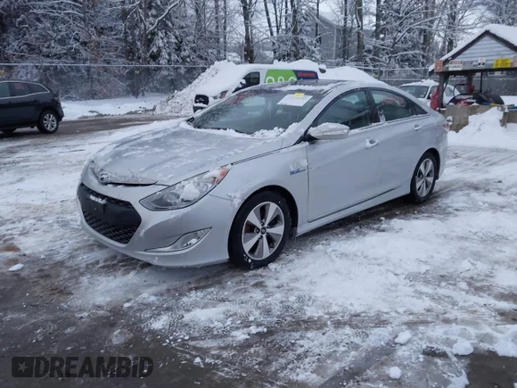 ✅ 2012 Hyundai Sonata Hybrid • VIN: KMHEC4A45CA044303 • Lot: 44204005. Listed on IAAI with 202,406 mi. Free auction sales archive from the USA and detailed vehicle history report at DreamBid. Image 2.