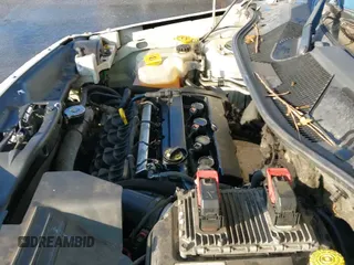 ✅ 2015 Jeep Patriot Altitude • VIN: 1C4NJRBB2FD190181 • Lot: 43801383. Listed on IAAI with 161,017 mi. Free auction sales archive from the USA and detailed vehicle history report at DreamBid. Image 12.