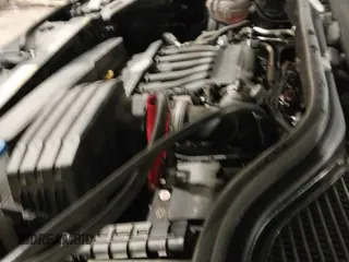 ✅ 2021 Volkswagen Atlas SEL Premium • VIN: 1V2TR2CAXMC577785 • Lot: 41613198. Wystawiony na IAAI z przebiegiem 81 712 mil. Bezpłatny archiwum sprzedaży aukcyjnych z USA i szczegółowy raport historii pojazdu na DreamBid. Zdjęcie 20.