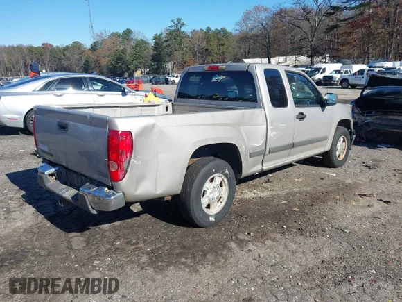 ✅ 2006 Chevrolet Colorado Work Truck • VIN: 1GCCS196968266535 • Lot: 43800544. Wystawiony na IAAI z przebiegiem 203 124 mil. Bezpłatny archiwum sprzedaży aukcyjnych z USA i szczegółowy raport historii pojazdu na DreamBid. Zdjęcie 4.