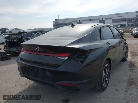 ✅ 2023 Hyundai Elantra SEL • VIN: KMHLS4AG7PU553513 • Lot: 43868967. Wystawiony na IAAI z przebiegiem 63 875 mil. Bezpłatny archiwum sprzedaży aukcyjnych z USA i szczegółowy raport historii pojazdu na DreamBid. Zdjęcie 4.