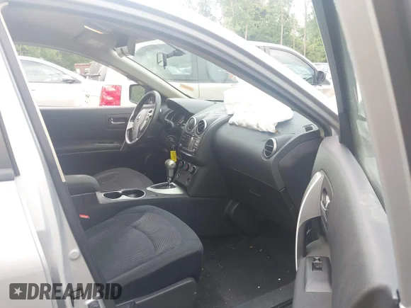 ✅ 2015 Nissan Rogue S • VIN: JN8AS5MT8FW650639 • Лот: 45314364. Опубликован ранее на IAAI с пробегом 117 218 миль. Бесплатный доступ к архиву аукционных продаж из США и подробный отчёт об истории автомобиля на DreamBid. Изображение 5.
