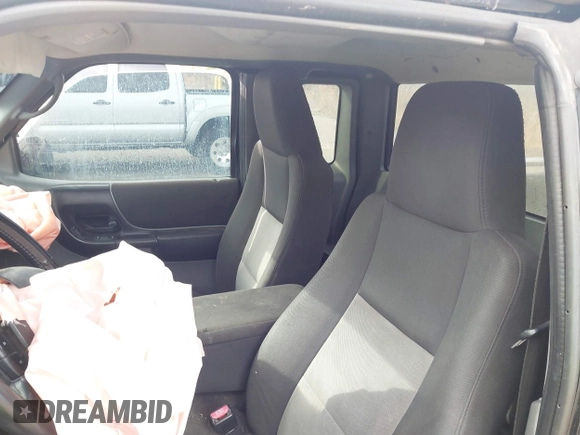 ✅ 2004 Ford Ranger XLT Appearance • VIN: 1FTYR44E04PA77390 • Lot: 41705566. Wystawiony na IAAI z przebiegiem 187 865 mil. Bezpłatny archiwum sprzedaży aukcyjnych z USA i szczegółowy raport historii pojazdu na DreamBid. Zdjęcie 8.