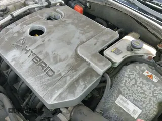 ✅ 2011 Ford Fusion Hybrid • VIN: 3FADP0L31BR292494 • Lot: 43022512. Wystawiony na IAAI z przebiegiem 124 840 mil. Bezpłatny archiwum sprzedaży aukcyjnych z USA i szczegółowy raport historii pojazdu na DreamBid. Zdjęcie 18.