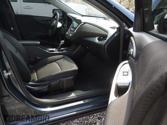 ✅ 2021 Chevrolet Malibu LT • VIN: 1G1ZD5ST9MF073508 • Lot: 44645000. Wystawiony na IAAI z przebiegiem 79 807 mil. Bezpłatny archiwum sprzedaży aukcyjnych z USA i szczegółowy raport historii pojazdu na DreamBid. Zdjęcie 5.